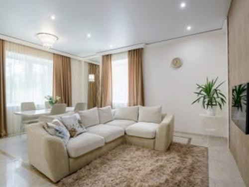 Натяжной потолок с подсветкой по периметру. Варианты размещения подсветки на натяжном потолке 09