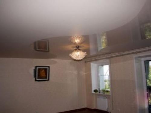 Натяжной потолок с подсветкой по периметру. Варианты размещения подсветки на натяжном потолке 10