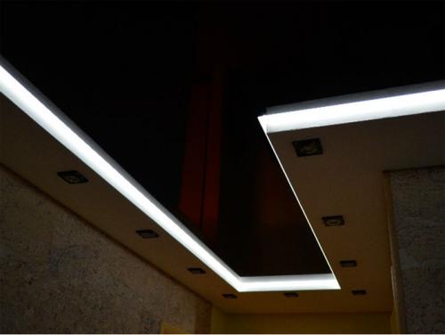 Парящий потолок