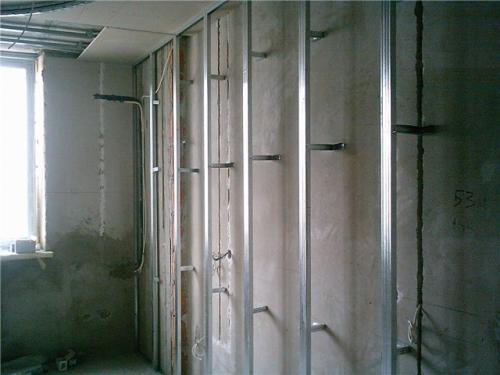 Через какое расстояние крепить профиль под гипсокартон на потолок. Через какое расстояние ставить профиль под гипсокартон