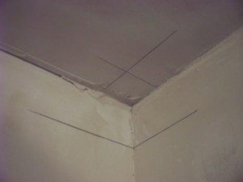 Как клеить багеты. Правила нарезки и стыковки