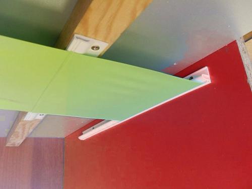 Бесщелевая система натяжных потолков. Особенности бесщелевого багета для натяжных потолков.