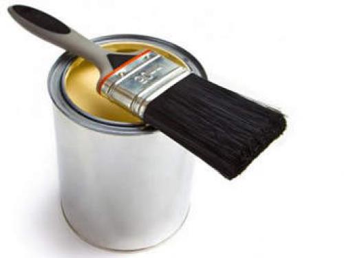 Чем красят потолочный плинтус. Необходимость покраски потолочных галтелей 02