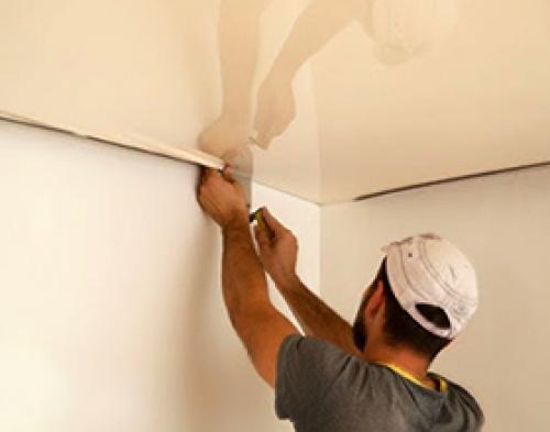 Сколько стоит натяжной потолок за 1 м2 с установкой?