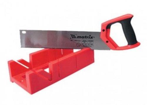 Клей для плинтусов потолочных. Каким клеем клеить потолочный плинтус: виды и технология