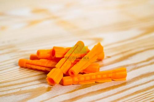 Деревянные плинтуса для пола, как делать углы. Как крепить деревянный плинтус своими руками 03