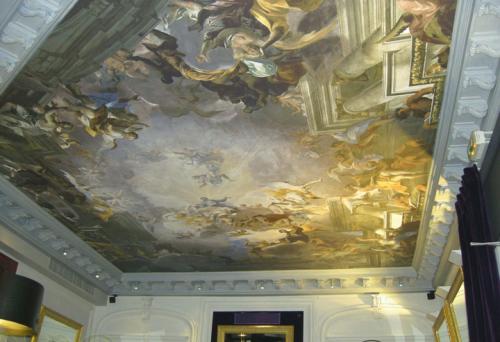 Натяжной потолок без швов. Стоимость и технические параметры