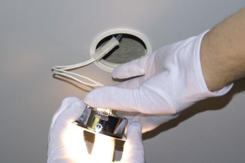 Натяжной потолок своими руками без пушки. Монтаж текстильного потолка