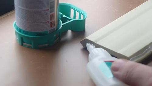 Чем крепить багет натяжного потолка к кирпичной стене. Почему стоит обратить внимание на материал, из которого выполнены стены? 09