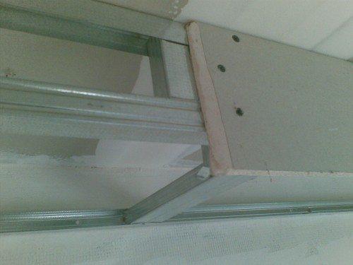 Провис натяжной потолок в квартире. Самые распространенные причины