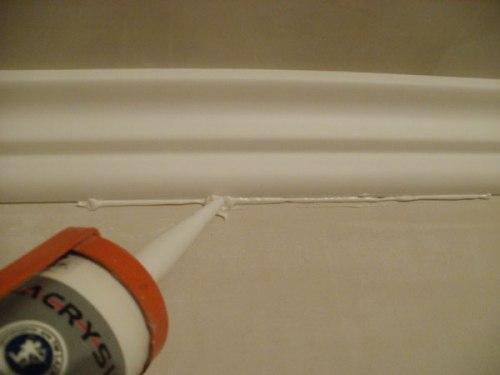 Плинтус на герметик. Какие способы можно использовать