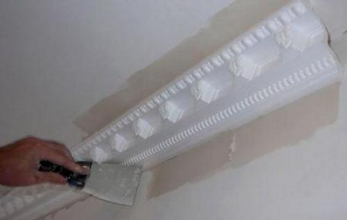 Плинтус на герметик. Какие способы можно использовать