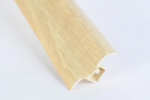 Как приклеить пластиковый плинтус на пол. Как правильно крепить напольный пластиковый плинтус