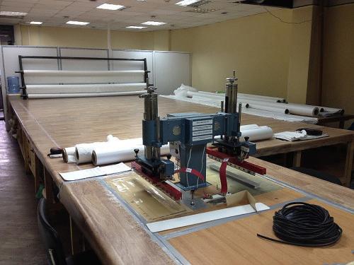 Производство гарпуна для натяжных потолков. Что такое гарпун и зачем он нужен?