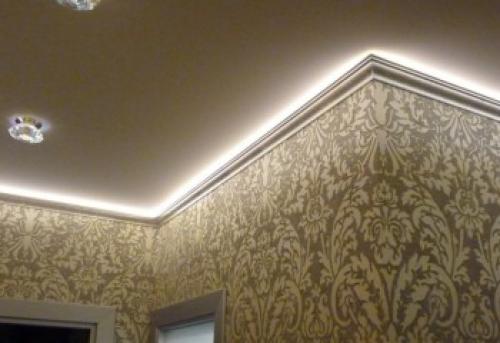 Как клеить потолочный плинтус на шпаклевку. Все о монтаже и ремонте потолков своими руками