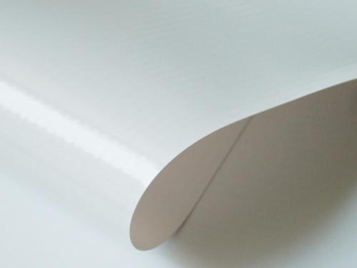 Влияние натяжных потолков на здоровье. Виды и состав материалов для натяжных потолков