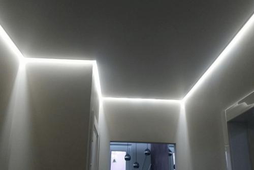 Выбор профиля для монтажа натяжного потолка. Требования к каркасам для натяжных потолков 01