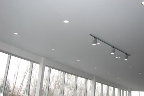 Как устроен натяжной потолок.  Назначение и конструкция натяжного потолка