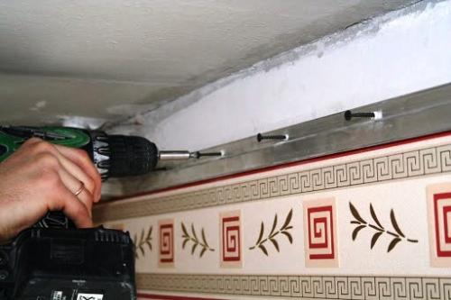 Как установить натяжной потолок. Приобретаем необходимый крепеж