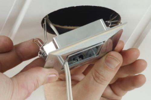 Натяжной потолок холодный монтаж. Холодная установка натяжных потолков — монтаж потолочной поверхности своими руками