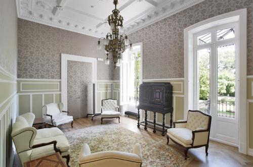 Когда клеить потолочный плинтус. Крепление плинтуса к поверхности 16 Когда клеить потолочный плинтус. Крепление плинтуса к поверхности 16