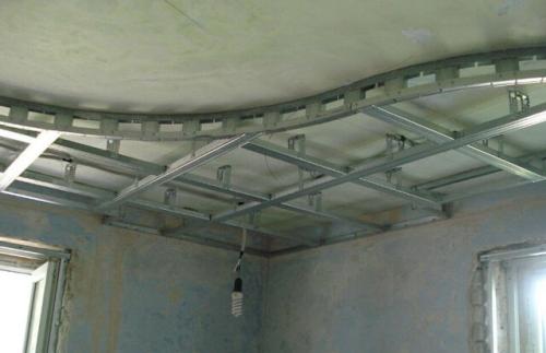 Как сделать подвесной потолок своими руками. Особенности 14