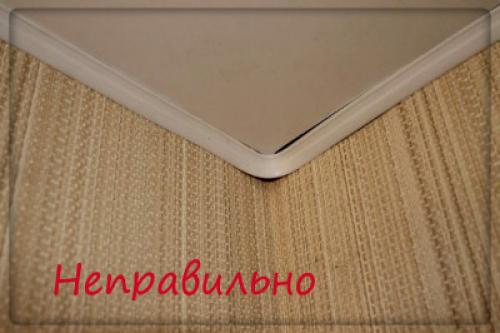 Под натяжные потолки приклеиваются стеновые багеты. Назначение и особенности потолочного плинтуса 07 Под натяжные потолки приклеиваются стеновые багеты. Назначение и особенности потолочного плинтуса 07