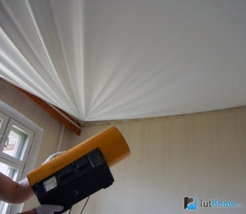 Какие натяжные потолки лучше выбрать. №4. Цвет и дизайн натяжного потолка 08 Какие натяжные потолки лучше выбрать. №4. Цвет и дизайн натяжного потолка 08