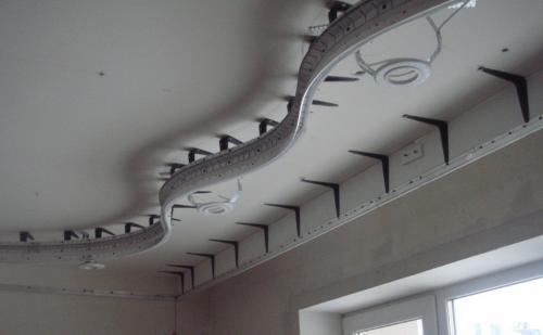 Установка алюминиевого багета для натяжного потолка. Виды профиля