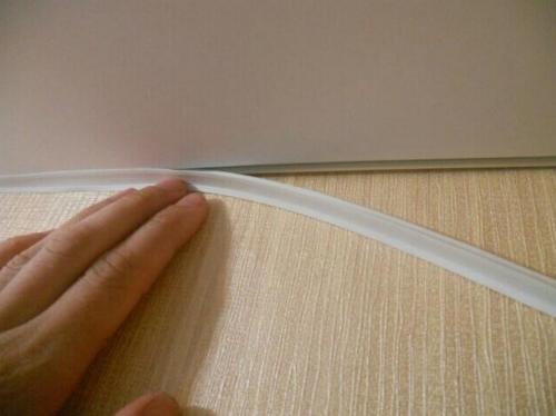 Стык стены и потолка без плинтуса. ТОП-5 аналогов потолочного плинтуса