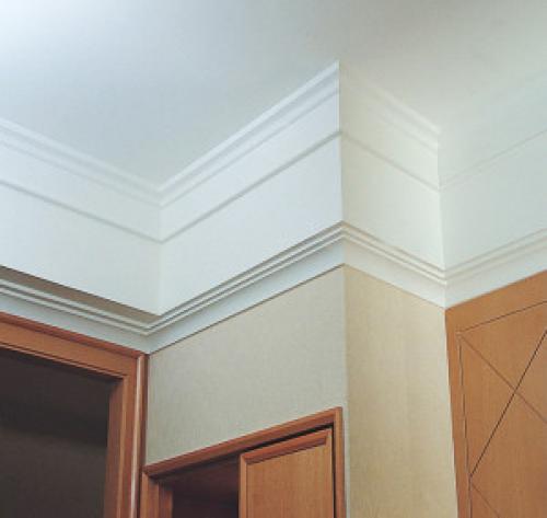 Как клеить багеты на неровные стены.  Декоративные багеты их виды