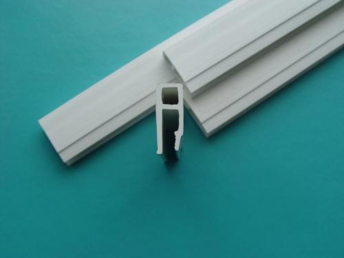 Влияние высоты помещения на натяжной потолок. Конструкция натяжного потолка 02