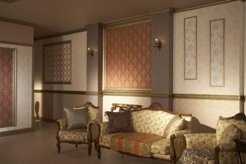 Молдинги на стене с обоями. Молдинги для стен: лучшие идеи оформления в дизайне. 100 фото-идей и варианты декора