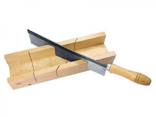 Как пользоваться стуслом для потолочных плинтусов. Общие сведения о инструменте