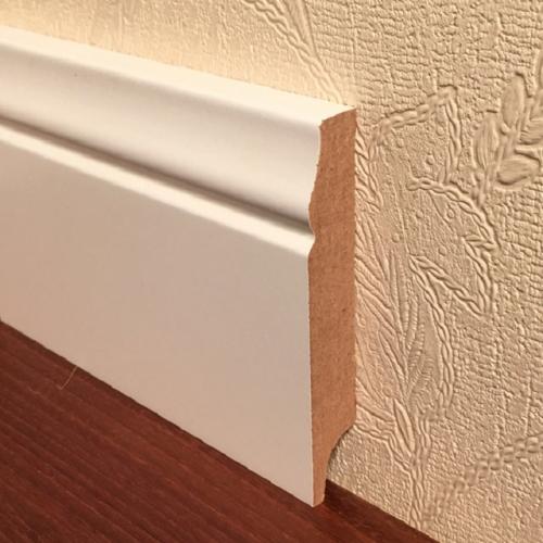 Как стыковать плинтуса на потолке. Как стыковать потолочный плинтус без перекосов 11