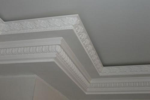 Стыковка плинтуса нестандартных углах. Стыковка плинтусов в углах: вопросы и ответы