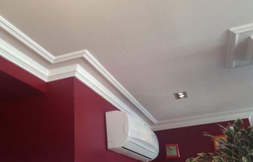 Как клеить потолочный багет. Как выбрать багет 01