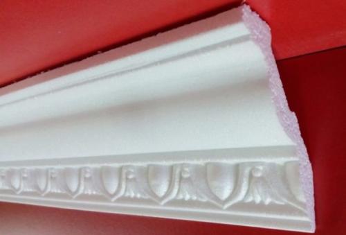 Как сделать угол на потолочном плинтусе без стусла. Как обрезать потолочный плинтус в углах без стусла