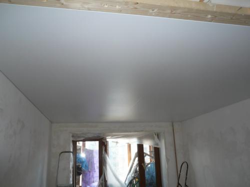 Шов на натяжном потолке. Натяжные потолки шовные — фото