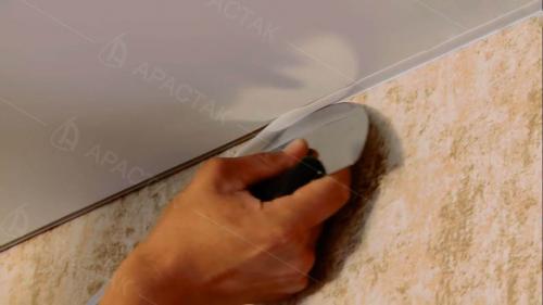 Плинтус вставка для натяжных потолков. Монтируем натяжные потолки: потолочный плинтус или ПВХ вставка? 03 Плинтус вставка для натяжных потолков. Монтируем натяжные потолки: потолочный плинтус или ПВХ вставка? 03