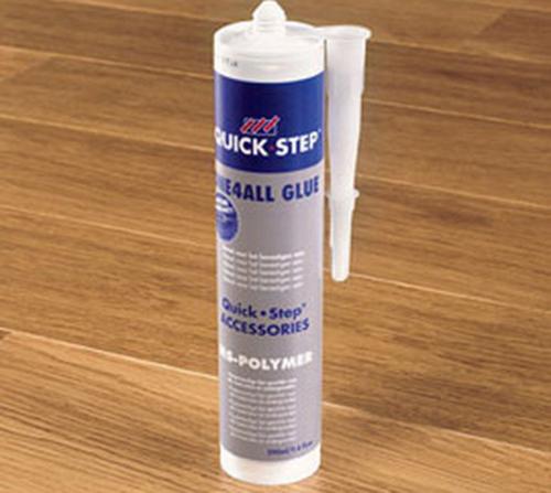 Чем клеить полиуретановый потолочный плинтус. Выбор клея для потолочного плинтуса