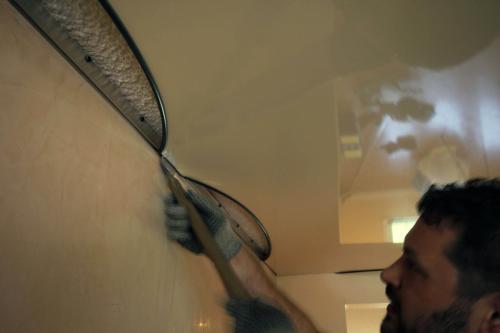 Инструмент для натяжных потолков. Список инструментов, которые нужны для монтажа натяжных потолков 08