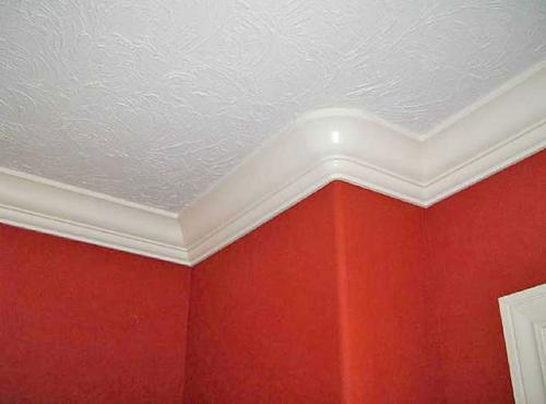 Потолочный плинтус из полиуретана. Что собой представляет полиуретановый плинтус 07